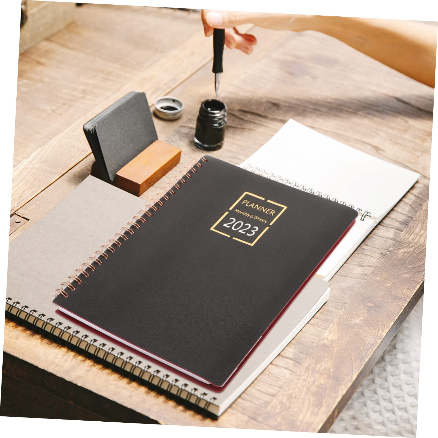 DOITOOL Planner 2023 Spirale Blocco Note Nero Carta