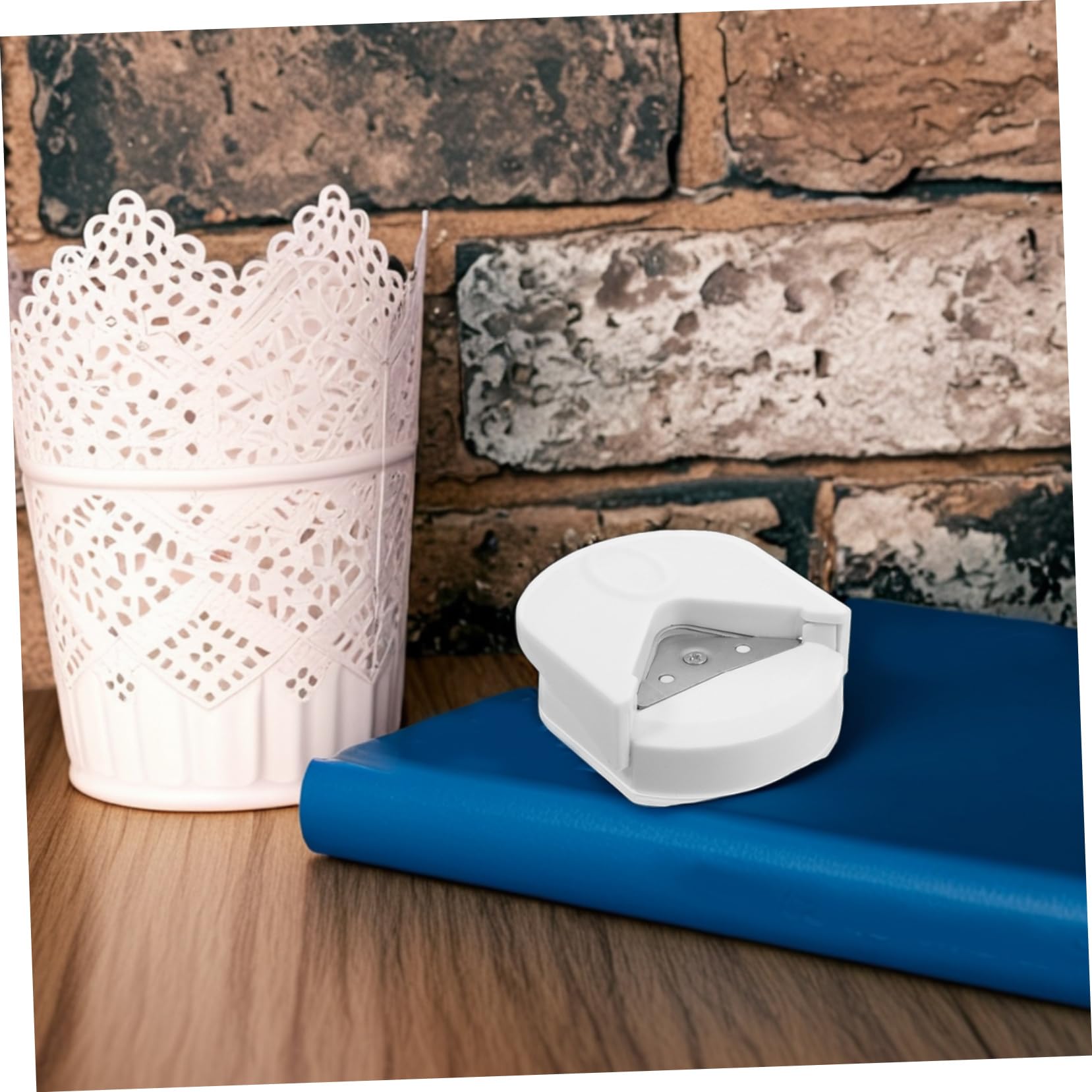 Doitool Perforatore Angoli R4 bianco per foto e carta