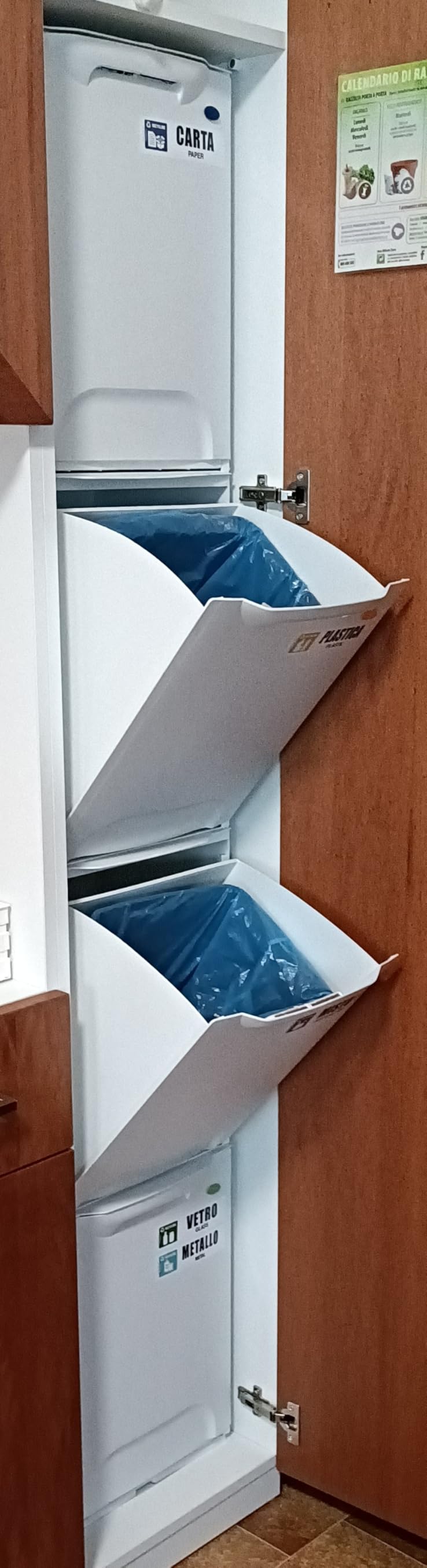GrecoShop Binster pattumiera differenziata 4 moduli bianca
