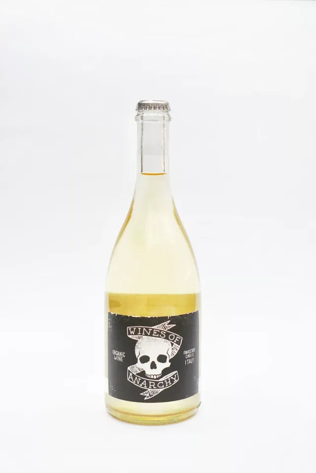 Cirelli Wines of Anarchy Pet Nat Trebbiano vino bianco