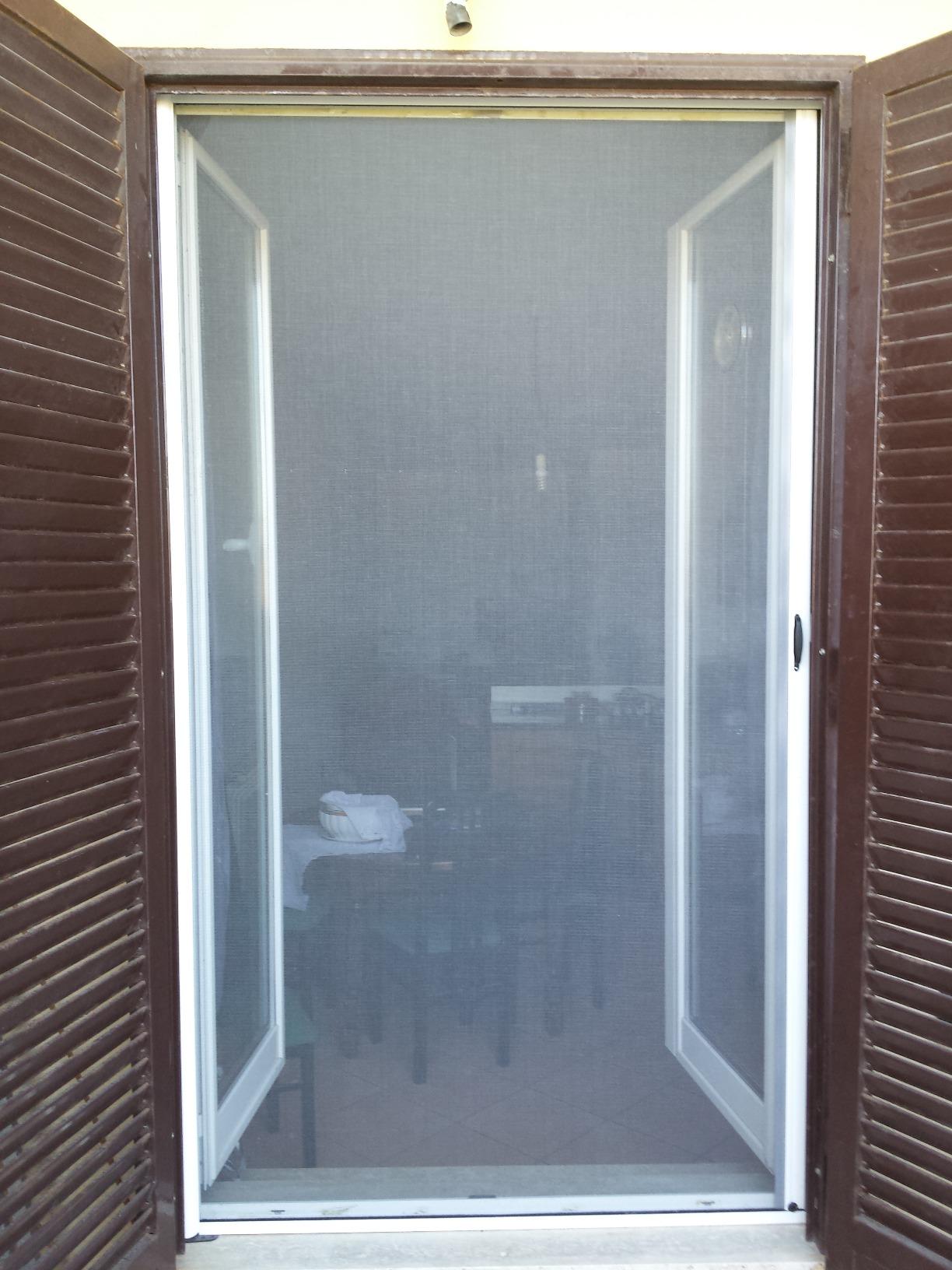 GrecoShop zanzariera a rullo 150x250 porta bianca alluminio