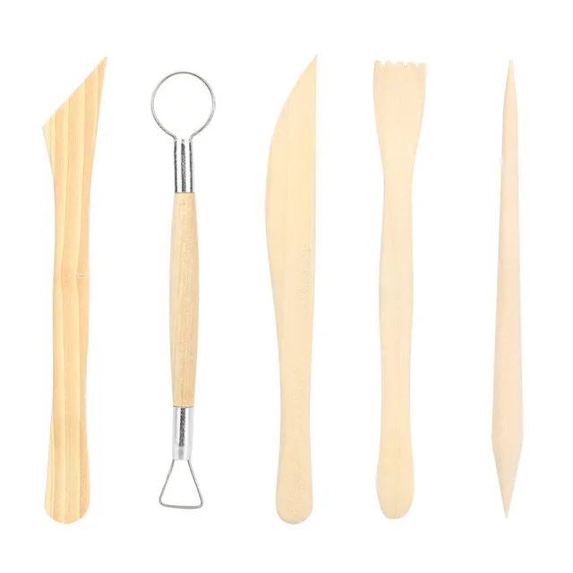 Saluaqui set scultura argilla e legno 5 pezzi 2 set