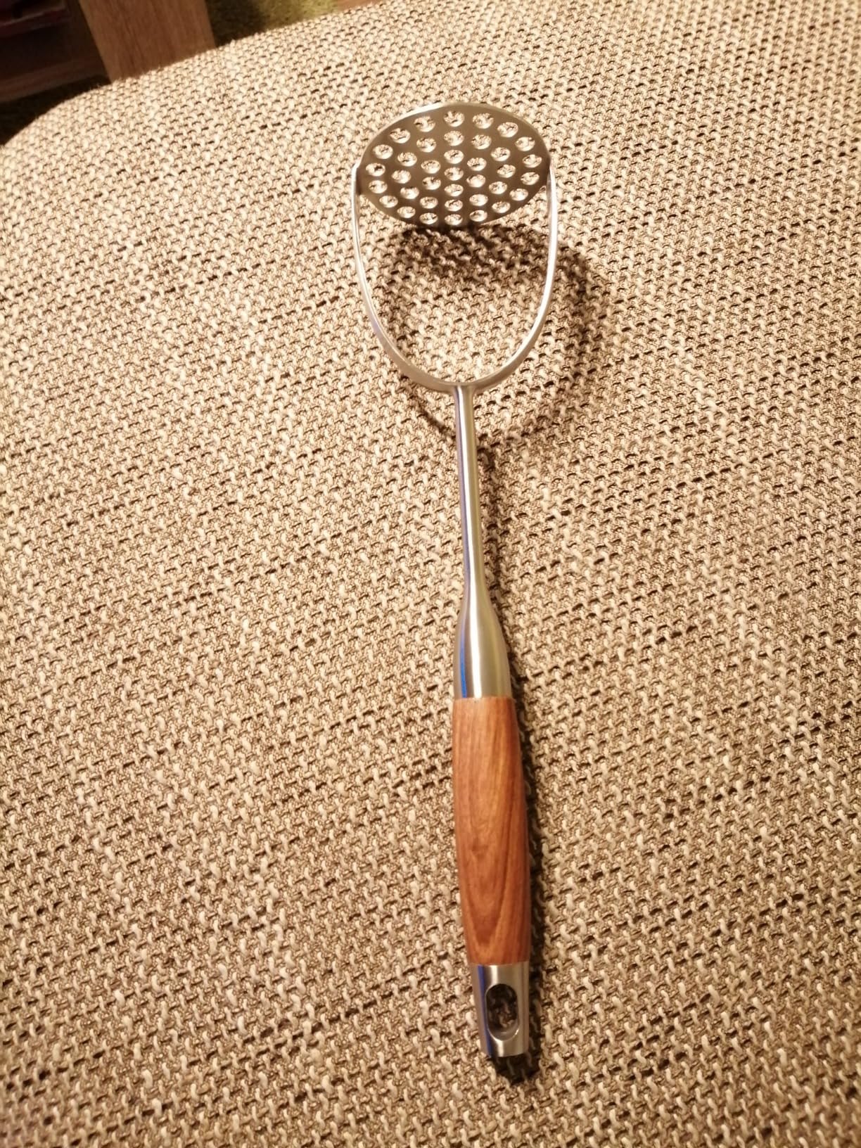DOITOOL Schiacciapatate Manuale in Acciaio Inox con Manico in Legno