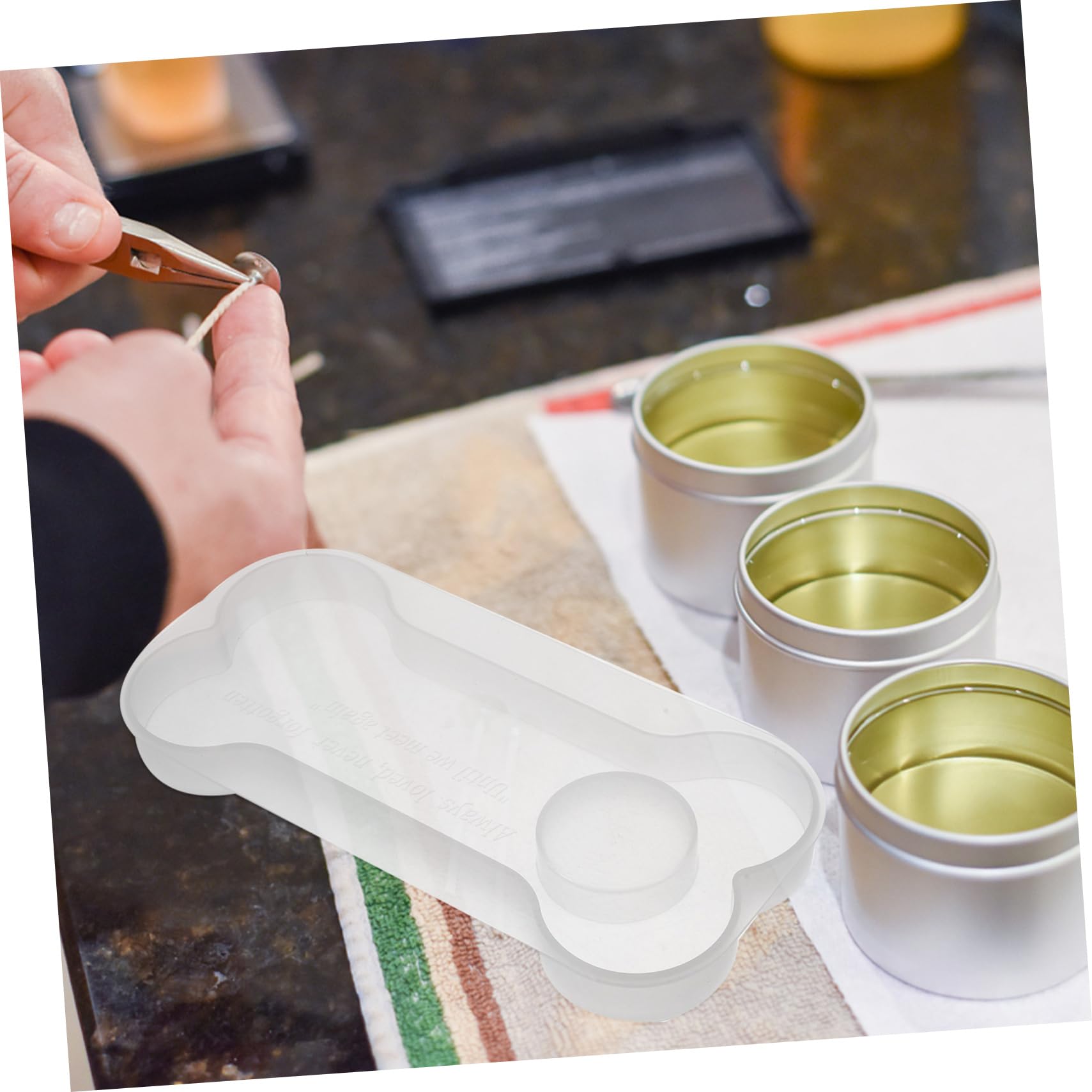 DOITOOL Stampo Silicone a Osso Lapide Animali 1 pz Viola